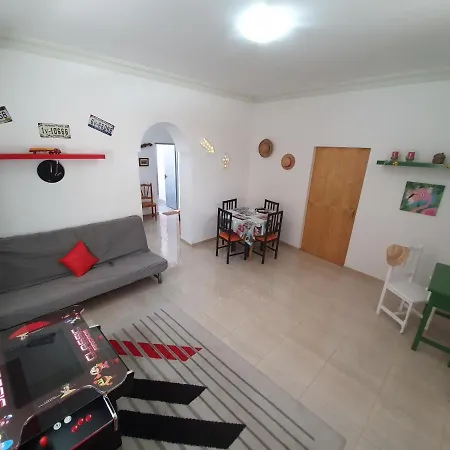 Nyaraló Urban House San Andrés